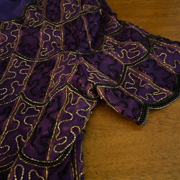 Scalia beautifully beaded top - Picture 10 of 10